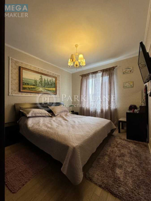 Продаж 3 кімнатної квартири (93/58/16), 20 пов. 22 пов. будинку, <a class="location-link" href="/kiev/" title="Недвижимость Київ">Київ</a>, <a class="location-link" href="/kiev/darnickij/" title="Недвижимость Дарницький район">Дарницький р-н</a>, Урлівська вул., 17 (изображение 5)