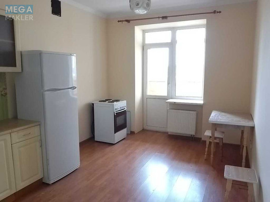 Продаж 1 кімнатної квартири (53/19/14), 5 пов. 13 пов. будинку, <a class="location-link" href="/kiev/" title="Недвижимость Київ">Київ</a>, <a class="location-link" href="/kiev/dneprovskij/" title="Недвижимость Дніпровський район">Дніпровський р-н</a>, Алма-Атинская ул., 37Б (изображение 3)
