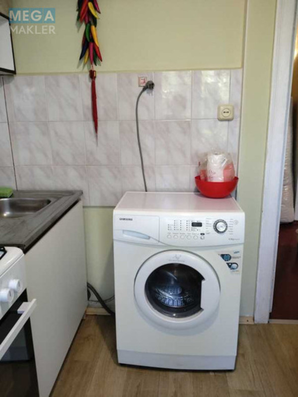 Оренда 1 кімнатної квартири, <a class="location-link" href="/kiev/" title="Недвижимость Київ">Київ</a>, <a class="location-link" href="/kiev/svyatoshinskij/" title="Недвижимость Святошинський район">Святошинський р-н</a>, Берестейський просп., 101 (изображение 4)