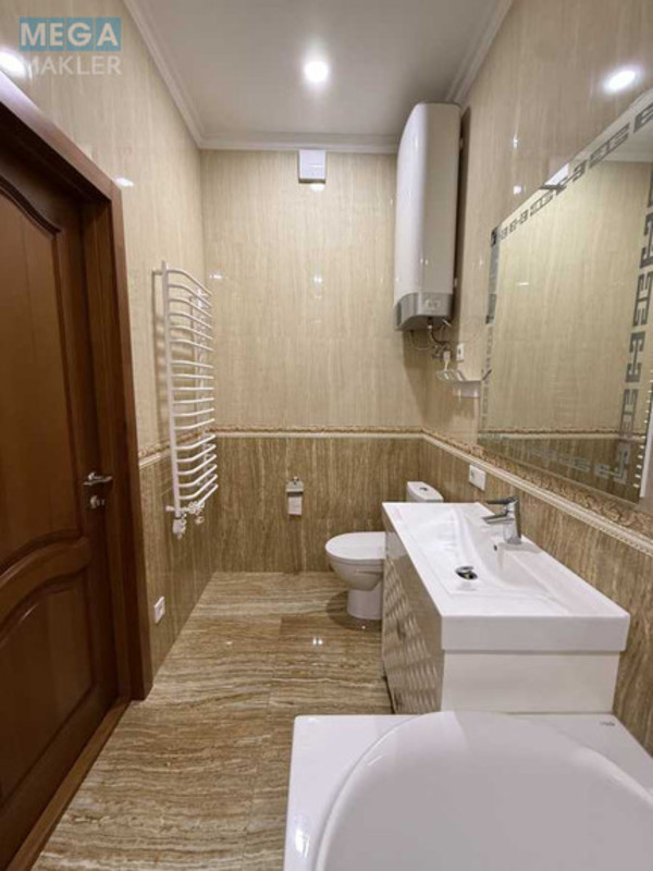 Продаж 3 кімнатної квартири (109/61/14), 8 пов. 12 пов. будинку, <a class="location-link" href="/kiev/" title="Недвижимость Київ">Київ</a>, <a class="location-link" href="/kiev/goloseevskij/" title="Недвижимость Голосіївський район">Голосіївський р-н</a>, Антоновича вул., 103 (изображение 15)