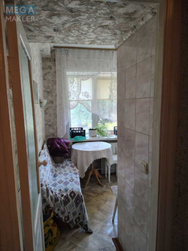 Продаж 1 кімнатної квартири (32/17/5,7), 2 пов. 9 пов. будинку, <a class="location-link" href="/kiev/" title="Недвижимость Київ">Київ</a>, <a class="location-link" href="/kiev/obolonskij/" title="Недвижимость Оболонський район">Оболонський р-н</a>, Кирилловская ул., 124 (изображение 3)