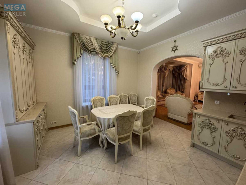 Оренда дома, <a class="location-link" href="/kiev/" title="Недвижимость Київ">Київ</a>, <a class="location-link" href="/kiev/goloseevskij/" title="Недвижимость Голосіївський район">Голосіївський р-н</a>, Ужгородская ул. (изображение 6)