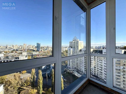 Продаж 2 кімнатної квартири (70/35/12,9), 15 пов. 22 пов. будинку, <a class="location-link" href="/kiev/" title="Недвижимость Київ">Київ</a>, <a class="location-link" href="/kiev/solomenskij/" title="Недвижимость Солом'янський район">Солом'янський р-н</a>, Кудряшова вул., 8Б (изображение 17)
