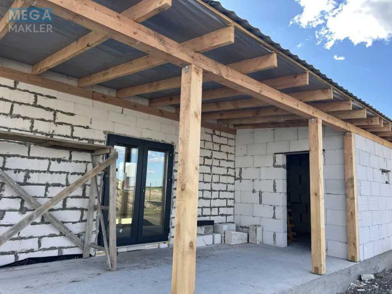 Продаж дома, 2&nbsp;поверху, 147&nbsp;кв.м, 4&nbsp;кімнати, ділянка 8&nbsp;соток, <a class="location-link" href="/shpitki/" title="Недвижимость Шпитки">Шпитьки</a>, Калинова, 101 (изображение 4)