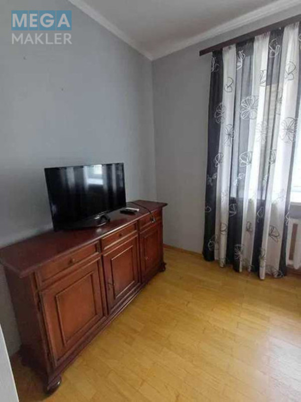 Оренда 2 кімнатної квартири, <a class="location-link" href="/kiev/" title="Недвижимость Київ">Київ</a>, <a class="location-link" href="/kiev/darnickij/" title="Недвижимость Дарницький район">Дарницький р-н</a>, Вишняковская ул., 11 (изображение 8)