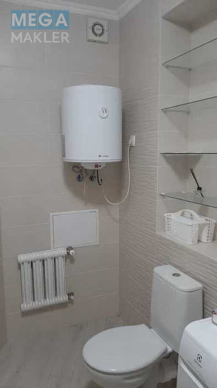 Оренда 2 кімнатної квартири, <a class="location-link" href="/kiev/" title="Недвижимость Київ">Київ</a>, <a class="location-link" href="/kiev/darnickij/" title="Недвижимость Дарницький район">Дарницький р-н</a>, Вишняковская ул., 11 (изображение 16)