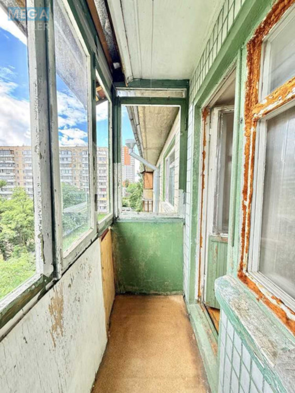 Продаж 1 кімнатної квартири (29/14/6,8), 5 пов. 5 пов. будинку, <a class="location-link" href="/kiev/" title="Недвижимость Київ">Київ</a>, <a class="location-link" href="/kiev/dneprovskij/" title="Недвижимость Дніпровський район">Дніпровський р-н</a>, Харьковское шоссе, 4/1 (изображение 8)
