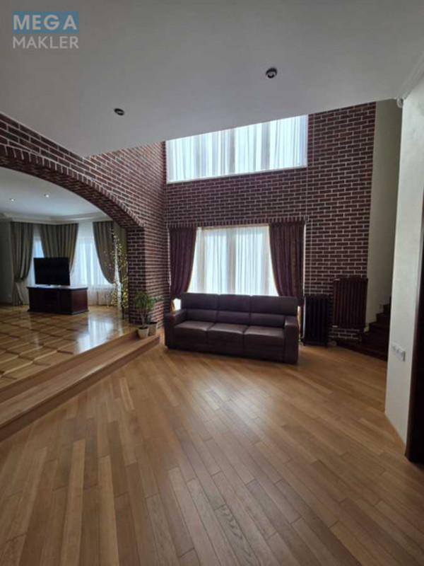 Продаж дома, 3&nbsp;поверху, 496&nbsp;кв.м, 6&nbsp;кімнат, ділянка 15&nbsp;соток, <a class="location-link" href="/belaya-tserkov/" title="Недвижимость Біла Церква">Біла Церква</a>, Вокзальна (изображение 10)