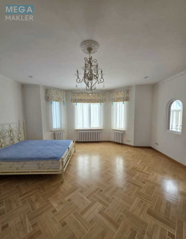 Продаж дома, 3&nbsp;поверху, 496&nbsp;кв.м, 6&nbsp;кімнат, ділянка 15&nbsp;соток, <a class="location-link" href="/belaya-tserkov/" title="Недвижимость Біла Церква">Біла Церква</a>, Вокзальна (изображение 18)