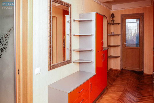 Продаж 2 кімнатної квартири (67,8/33,1/7,5), 4 пов. 9 пов. будинку, <a class="location-link" href="/kiev/" title="Недвижимость Київ">Київ</a>, <a class="location-link" href="/kiev/svyatoshinskij/" title="Недвижимость Святошинський район">Святошинський р-н</a>, Тулузи вул., 26 (изображение 2)