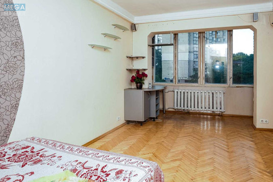 Продаж 2 кімнатної квартири (67,8/33,1/7,5), 4 пов. 9 пов. будинку, <a class="location-link" href="/kiev/" title="Недвижимость Київ">Київ</a>, <a class="location-link" href="/kiev/svyatoshinskij/" title="Недвижимость Святошинський район">Святошинський р-н</a>, Тулузи вул., 26 (изображение 4)