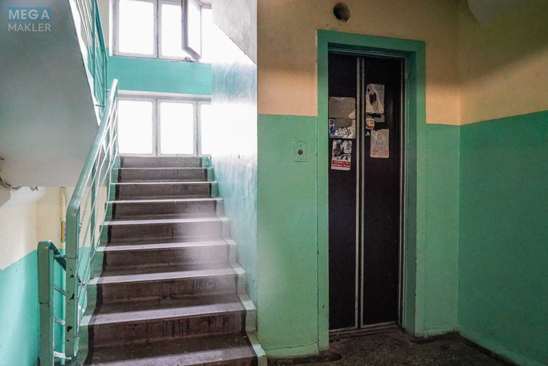 Продаж 2 кімнатної квартири (67,8/33,1/7,5), 4 пов. 9 пов. будинку, <a class="location-link" href="/kiev/" title="Недвижимость Київ">Київ</a>, <a class="location-link" href="/kiev/svyatoshinskij/" title="Недвижимость Святошинський район">Святошинський р-н</a>, Тулузи вул., 26 (изображение 20)