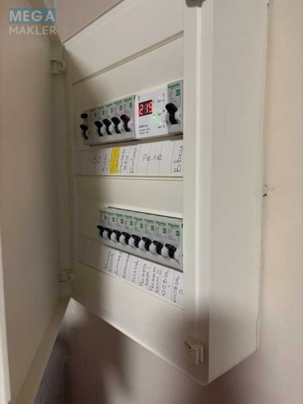Продаж 2 кімнатної квартири (78/?/12), 25 пов. 25 пов. будинку, <a class="location-link" href="/kiev/" title="Недвижимость Київ">Київ</a>, <a class="location-link" href="/kiev/obolonskij/" title="Недвижимость Оболонський район">Оболонський р-н</a>, Балтійський пров., 1 (изображение 10)