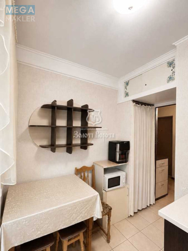Продаж 1 кімнатної квартири (31,6/15,2/6,6), 3 пов. 9 пов. будинку, <a class="location-link" href="/kiev/" title="Недвижимость Київ">Київ</a>, <a class="location-link" href="/kiev/svyatoshinskij/" title="Недвижимость Святошинський район">Святошинський р-н</a>, Зодчих вул., 62а (изображение 4)