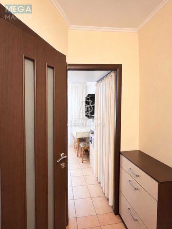 Продаж 1 кімнатної квартири (31,6/15,2/6,6), 3 пов. 9 пов. будинку, <a class="location-link" href="/kiev/" title="Недвижимость Київ">Київ</a>, <a class="location-link" href="/kiev/svyatoshinskij/" title="Недвижимость Святошинський район">Святошинський р-н</a>, Зодчих вул., 62а (изображение 7)