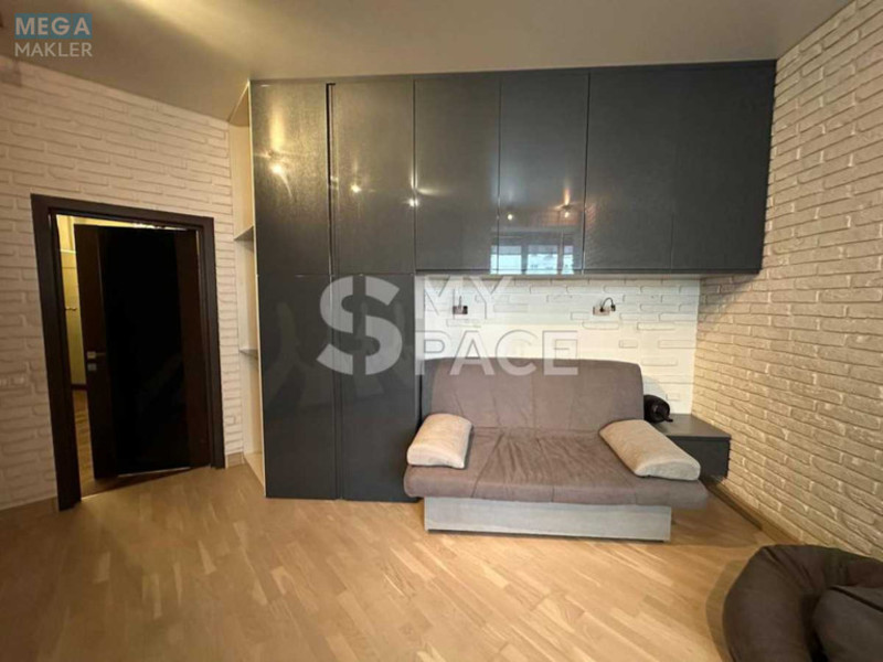 Продаж 3 кімнатної квартири (108/38/32), 3 пов. 27 пов. будинку, <a class="location-link" href="/kiev/" title="Недвижимость Київ">Київ</a>, <a class="location-link" href="/kiev/pecherskij/" title="Недвижимость Печерський район">Печерський р-н</a>, Щорса вул., 44А (изображение 13)