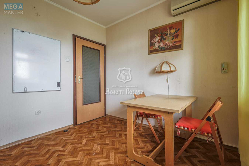 Продаж 2 кімнатної квартири (65,9/35/9,3), 9 пов. 10 пов. будинку, <a class="location-link" href="/kiev/" title="Недвижимость Київ">Київ</a>, <a class="location-link" href="/kiev/solomenskij/" title="Недвижимость Солом'янський район">Солом'янський р-н</a>, Кадетський Гай вул., 11 (изображение 9)