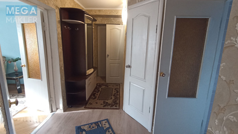 Оренда 4 кімнатні квартири, люкс, <a class="location-link" href="/kiev/" title="Недвижимость Київ">Київ</a>, <a class="location-link" href="/kiev/pecherskij/" title="Недвижимость Печерський район">Печерський р-н</a>, Бул. Л. Українки 9, Військовий Госпіталь ( <img src="https://megamakler.com.ua/metro/00ff00.gif" alt="" class="metro" /> м. Печерская, 4-5 хв. пішки ) (изображение 20)