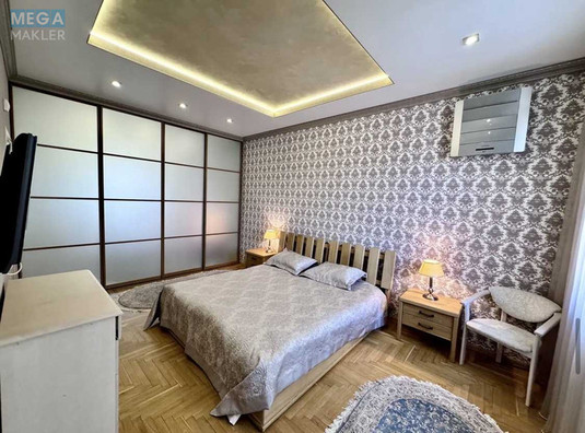 Продаж 3 кімнатної квартири (80/49/8,7), 3 пов. 5 пов. будинку, <a class="location-link" href="/kiev/" title="Недвижимость Київ">Київ</a>, <a class="location-link" href="/kiev/pecherskij/" title="Недвижимость Печерський район">Печерський р-н</a>, Михаила Бойчука ул., 15 (изображение 9)