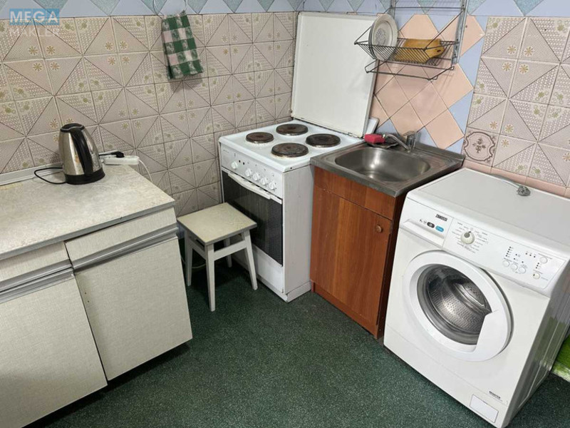Оренда 1 кімнатної квартири, <a class="location-link" href="/kiev/" title="Недвижимость Київ">Київ</a>, <a class="location-link" href="/kiev/darnickij/" title="Недвижимость Дарницький район">Дарницький р-н</a>, Здолбунівська вул., 5 (изображение 8)
