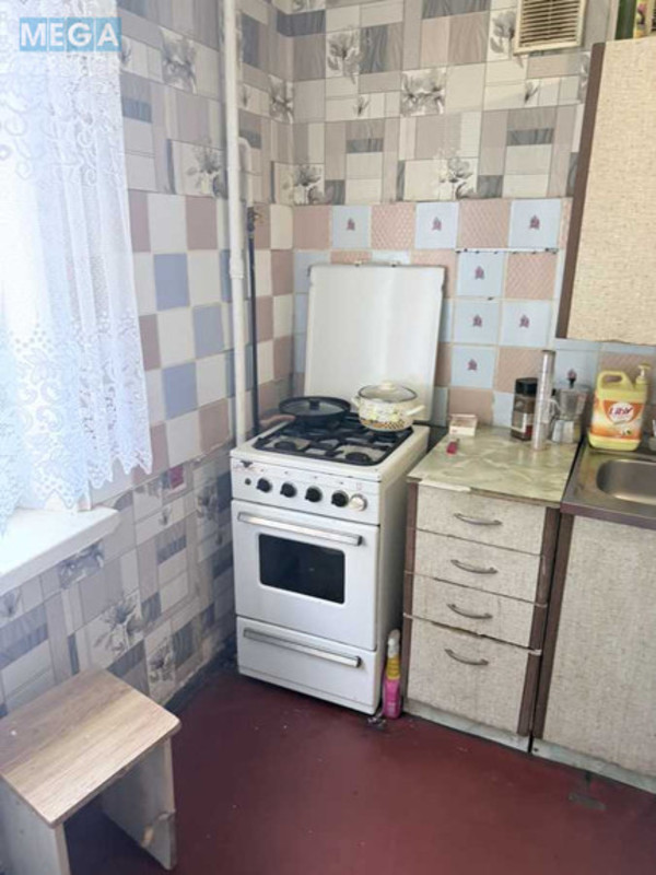 Оренда 2 кімнатної квартири, <a class="location-link" href="/kiev/" title="Недвижимость Київ">Київ</a>, <a class="location-link" href="/kiev/svyatoshinskij/" title="Недвижимость Святошинський район">Святошинський р-н</a>, Литвиненко-Вольгемут вул., 5 (изображение 9)