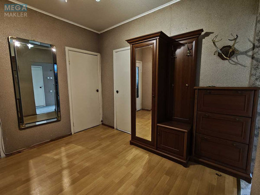 Оренда 3 кімнатної квартири, <a class="location-link" href="/kiev/" title="Недвижимость Київ">Київ</a>, <a class="location-link" href="/kiev/darnickij/" title="Недвижимость Дарницький район">Дарницький р-н</a>, Тростянецька вул., 6Д (изображение 13)