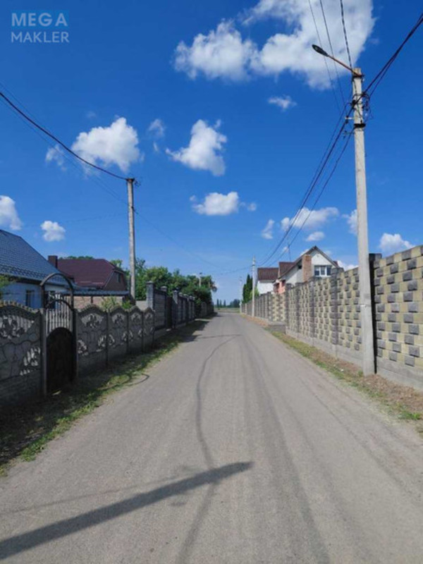 Продаж дома, 1&nbsp; поверх, 91&nbsp;кв.м, 4&nbsp;кімнати, ділянка 6&nbsp;соток, <a class="location-link" href="/mayaki-selo-vl/" title="Недвижимость Маяки">Маяки</a>, Незалежності, 24 (изображение 2)