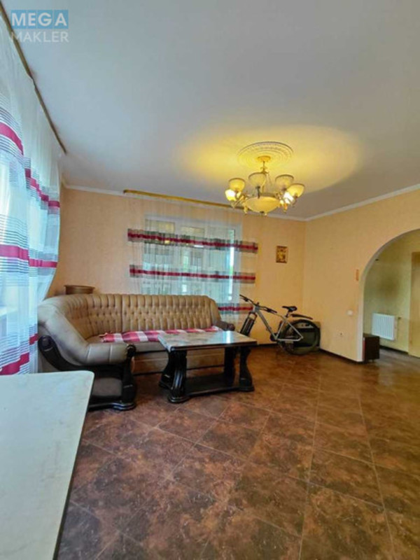 Продаж дома, 1&nbsp; поверх, 91&nbsp;кв.м, 4&nbsp;кімнати, ділянка 6&nbsp;соток, <a class="location-link" href="/mayaki-selo-vl/" title="Недвижимость Маяки">Маяки</a>, Незалежності, 24 (изображение 9)