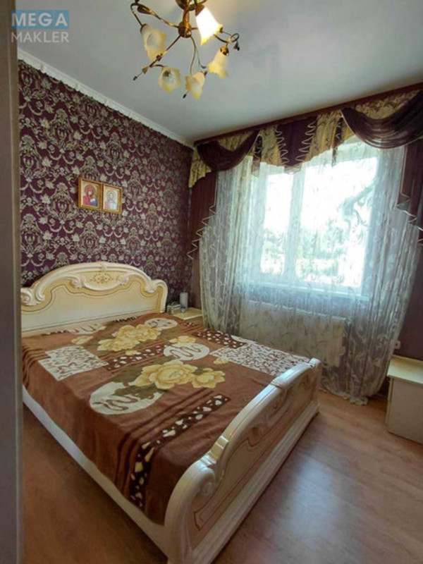 Продаж дома, 1&nbsp; поверх, 91&nbsp;кв.м, 4&nbsp;кімнати, ділянка 6&nbsp;соток, <a class="location-link" href="/mayaki-selo-vl/" title="Недвижимость Маяки">Маяки</a>, Незалежності, 24 (изображение 10)