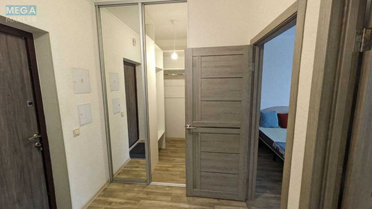Оренда 1 кімнатної квартири, <a class="location-link" href="/kiev/" title="Недвижимость Київ">Київ</a>, <a class="location-link" href="/kiev/shevchenkovskij/" title="Недвижимость Шевченківський район">Шевченківський р-н</a>, Шолуденка вул., 1а (изображение 5)