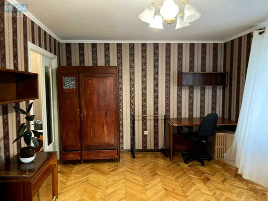 Оренда 1 кімнатної квартири, <a class="location-link" href="/kiev/" title="Недвижимость Київ">Київ</a>, <a class="location-link" href="/kiev/darnickij/" title="Недвижимость Дарницький район">Дарницький р-н</a>, Поліська вул., 24 (изображение 8)