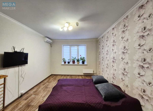 Продаж 3 кімнатної квартири (70/43/8), 2 пов. 10 пов. будинку, <a class="location-link" href="/kiev/" title="Недвижимость Київ">Київ</a>, <a class="location-link" href="/kiev/darnickij/" title="Недвижимость Дарницький район">Дарницький р-н</a>, Тростянецька вул., 6ж (изображение 4)