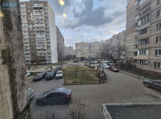 Продаж 3 кімнатної квартири (70/43/8), 2 пов. 10 пов. будинку, <a class="location-link" href="/kiev/" title="Недвижимость Київ">Київ</a>, <a class="location-link" href="/kiev/darnickij/" title="Недвижимость Дарницький район">Дарницький р-н</a>, Тростянецька вул., 6ж (изображение 15)