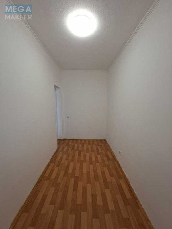 Продаж 3 кімнатної квартири (79/56/11), 8 пов. 10 пов. будинку, <a class="location-link" href="/kiev/" title="Недвижимость Київ">Київ</a>, <a class="location-link" href="/kiev/goloseevskij/" title="Недвижимость Голосіївський район">Голосіївський р-н</a>, Москвіна пров., 5-7 (изображение 10)