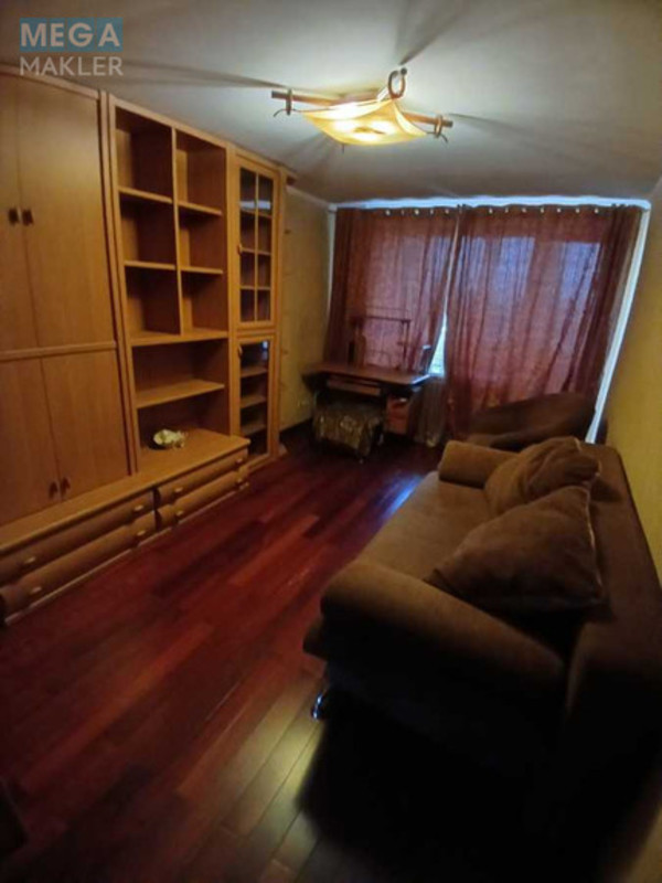 Оренда 3 кімнатної квартири, <a class="location-link" href="/kiev/" title="Недвижимость Київ">Київ</a>, <a class="location-link" href="/kiev/dneprovskij/" title="Недвижимость Дніпровський район">Дніпровський р-н</a>, Верховної Ради бульв., 19 (изображение 12)