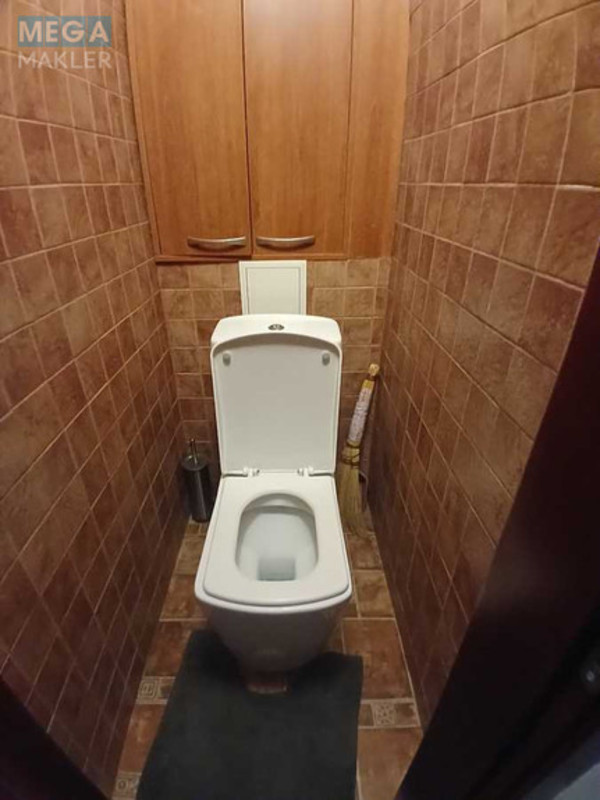 Оренда 3 кімнатної квартири, <a class="location-link" href="/kiev/" title="Недвижимость Київ">Київ</a>, <a class="location-link" href="/kiev/dneprovskij/" title="Недвижимость Дніпровський район">Дніпровський р-н</a>, Верховної Ради бульв., 19 (изображение 17)