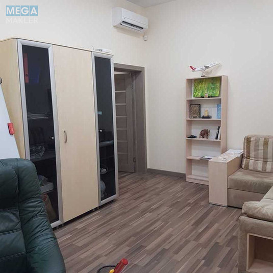Оренда комерційної нерухомості, 90&nbsp;кв.м, под офис, <a class="location-link" href="/kiev/" title="Недвижимость Київ">Київ</a>, <a class="location-link" href="/kiev/goloseevskij/" title="Недвижимость Голосіївський район">Голосіївський р-н</a>, Академика Глушкова просп., 9-в (изображение 3)