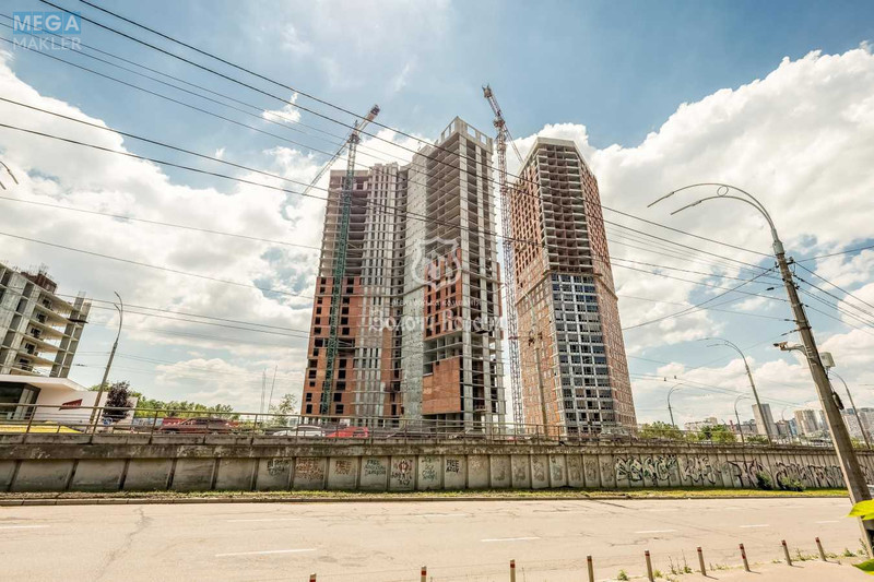 Продаж 4 кімнатної квартири (99,6/50/20), 21 пов. 26 пов. будинку, <a class="location-link" href="/kiev/" title="Недвижимость Київ">Київ</a>, <a class="location-link" href="/kiev/pecherskij/" title="Недвижимость Печерський район">Печерський р-н</a>, Миколи Міхновського бульв., 2 (изображение 14)