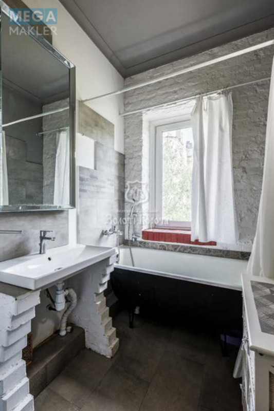 Продаж 2 кімнатної квартири (54,5/35/8), 4 пов. 5 пов. будинку, <a class="location-link" href="/kiev/" title="Недвижимость Київ">Київ</a>, <a class="location-link" href="/kiev/pecherskij/" title="Недвижимость Печерський район">Печерський р-н</a>, Круглоуніверситетська вул., 2/1 (изображение 14)