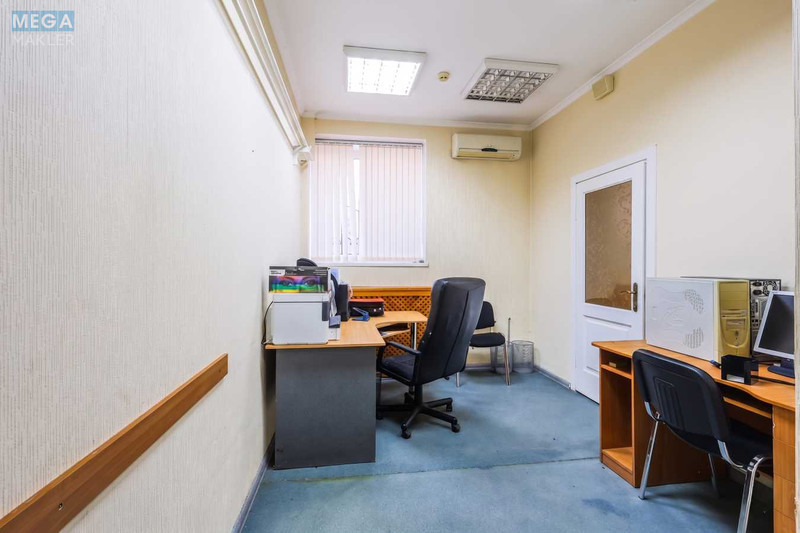Продаж комерційної нерухомості, 182,40&nbsp;кв.м, под офис, <a class="location-link" href="/kiev/" title="Недвижимость Київ">Київ</a>, <a class="location-link" href="/kiev/podolskij/" title="Недвижимость Подільський район">Подільський р-н</a>, Осиповського вул., 9 (изображение 6)