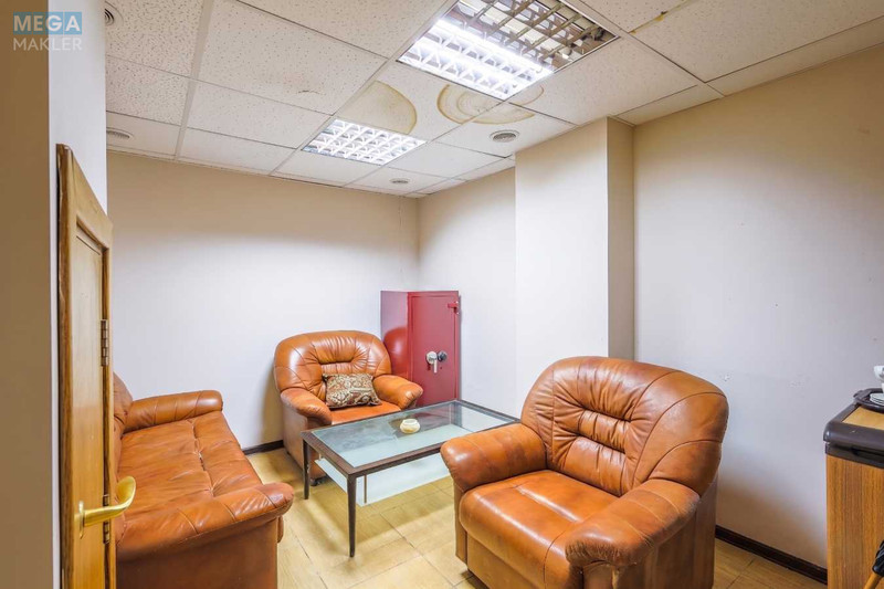 Продаж комерційної нерухомості, 182,40&nbsp;кв.м, под офис, <a class="location-link" href="/kiev/" title="Недвижимость Київ">Київ</a>, <a class="location-link" href="/kiev/podolskij/" title="Недвижимость Подільський район">Подільський р-н</a>, Осиповського вул., 9 (изображение 13)