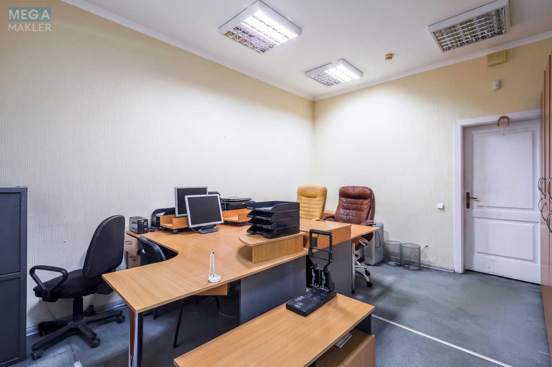 Продаж комерційної нерухомості, 182,40&nbsp;кв.м, под офис, <a class="location-link" href="/kiev/" title="Недвижимость Київ">Київ</a>, <a class="location-link" href="/kiev/podolskij/" title="Недвижимость Подільський район">Подільський р-н</a>, Осиповського вул., 9 (изображение 14)
