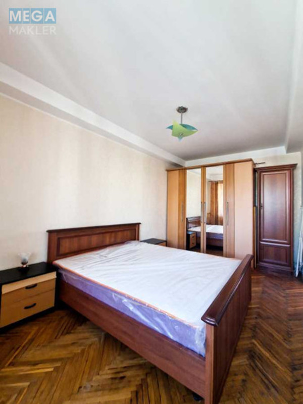 Оренда 2 кімнатної квартири, <a class="location-link" href="/kiev/" title="Недвижимость Київ">Київ</a>, <a class="location-link" href="/kiev/pecherskij/" title="Недвижимость Печерський район">Печерський р-н</a>, Велика Васильківська вул., 45 (изображение 5)