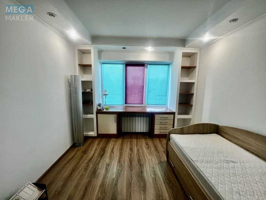 Оренда 3 кімнатної квартири, <a class="location-link" href="/kiev/" title="Недвижимость Київ">Київ</a>, <a class="location-link" href="/kiev/darnickij/" title="Недвижимость Дарницький район">Дарницький р-н</a>, Харьковское шоссе, 21/1 (изображение 13)