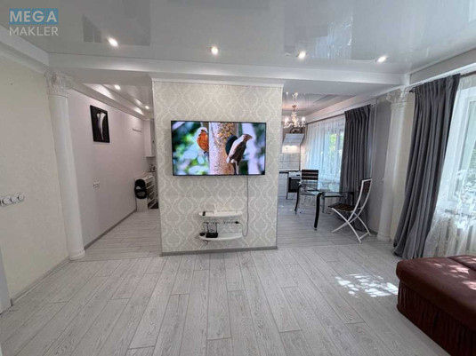 Оренда 2 кімнатної квартири, <a class="location-link" href="/kiev/" title="Недвижимость Київ">Київ</a>, <a class="location-link" href="/kiev/pecherskij/" title="Недвижимость Печерський район">Печерський р-н</a>, Михаила Бойчука ул., 34 (изображение 22)