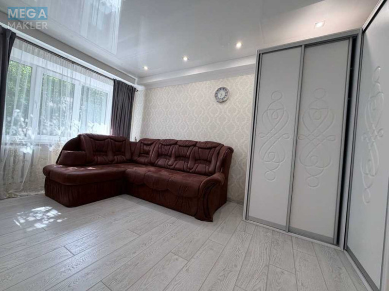 Оренда 2 кімнатної квартири, <a class="location-link" href="/kiev/" title="Недвижимость Київ">Київ</a>, <a class="location-link" href="/kiev/pecherskij/" title="Недвижимость Печерський район">Печерський р-н</a>, Михаила Бойчука ул., 34 (изображение 23)