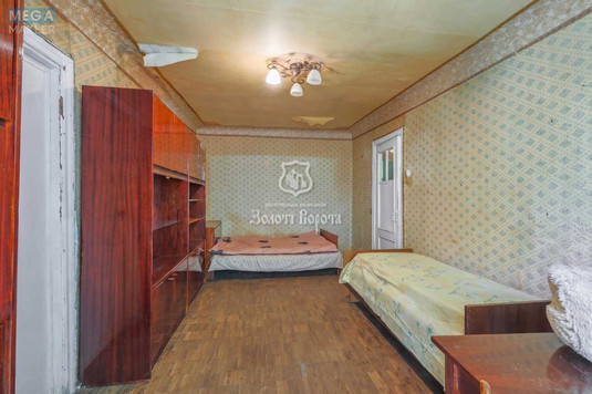 Продаж 2 кімнатної квартири (43/37/5), 2 пов. 5 пов. будинку, <a class="location-link" href="/kiev/" title="Недвижимость Київ">Київ</a>, <a class="location-link" href="/kiev/solomenskij/" title="Недвижимость Солом'янський район">Солом'янський р-н</a>, Новопольова вул., 101а (изображение 3)