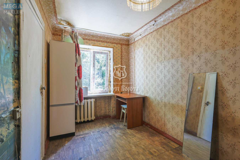 Продаж 2 кімнатної квартири (43/37/5), 2 пов. 5 пов. будинку, <a class="location-link" href="/kiev/" title="Недвижимость Київ">Київ</a>, <a class="location-link" href="/kiev/solomenskij/" title="Недвижимость Солом'янський район">Солом'янський р-н</a>, Новопольова вул., 101а (изображение 5)