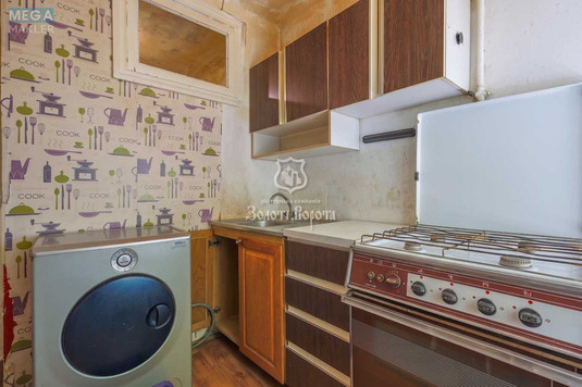 Продаж 2 кімнатної квартири (43/37/5), 2 пов. 5 пов. будинку, <a class="location-link" href="/kiev/" title="Недвижимость Київ">Київ</a>, <a class="location-link" href="/kiev/solomenskij/" title="Недвижимость Солом'янський район">Солом'янський р-н</a>, Новопольова вул., 101а (изображение 8)