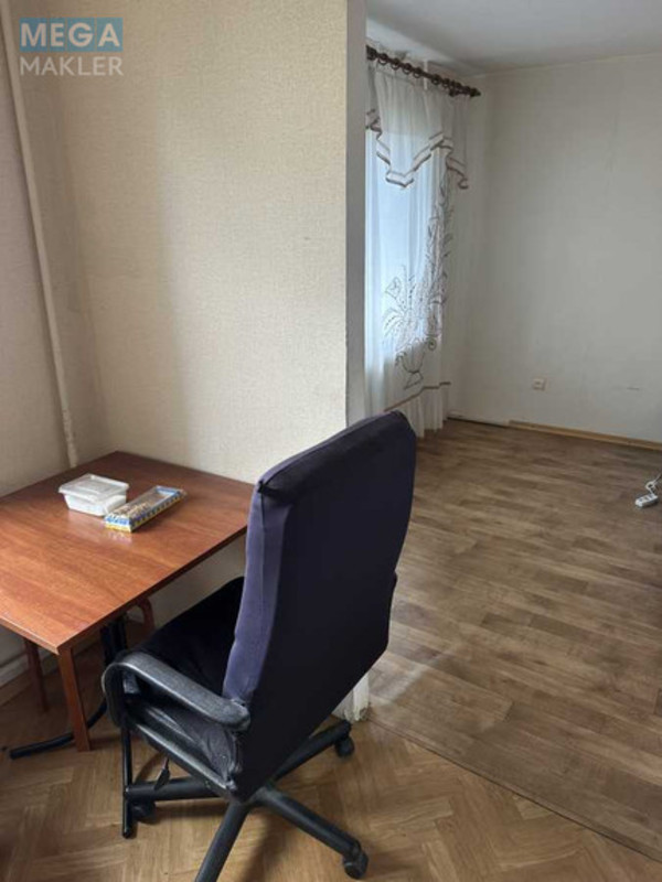 Оренда 1 кімнатної квартири, <a class="location-link" href="/kiev/" title="Недвижимость Київ">Київ</a>, <a class="location-link" href="/kiev/solomenskij/" title="Недвижимость Солом'янський район">Солом'янський р-н</a>, Чоколівський бульв., 6 (изображение 10)